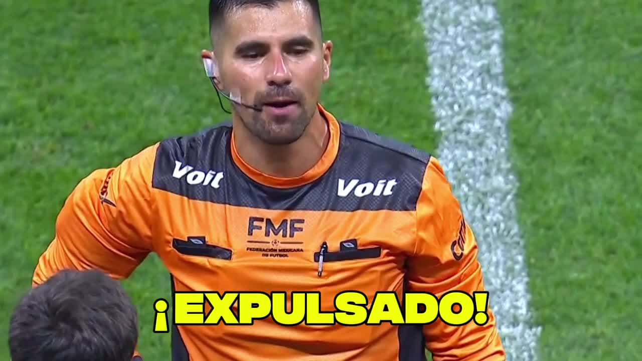 ¡Segunda amarilla y expulsado! Cruz Azul se queda sin pieza clave