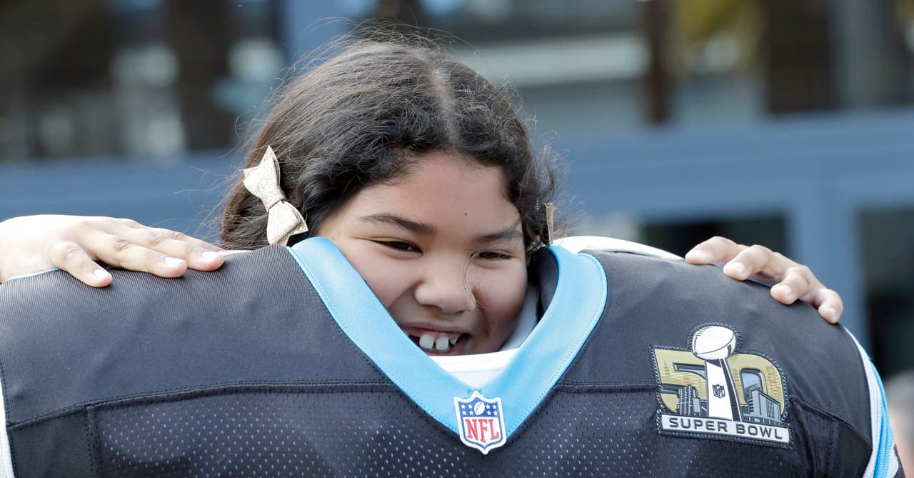 La fiesta ya empezó en San Francisco con motivo del Super Bowl 50, la gente se divierte en el NFL Experience, entre otras atracciones, he aquí las mejores imágenes.