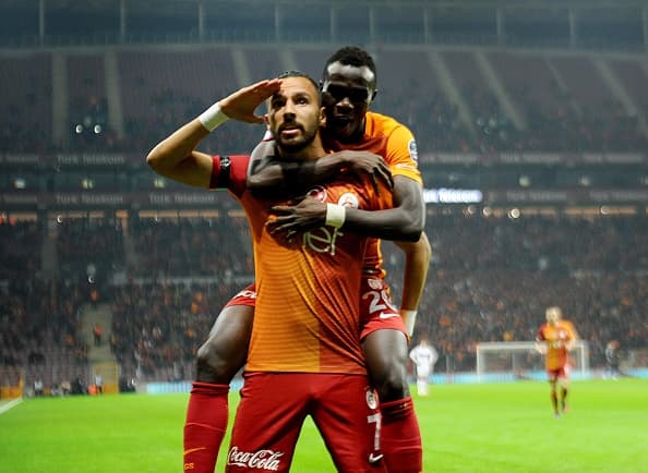 El Galatasaray es rival acérrimo del Besiktas pero eso es lo de menos.