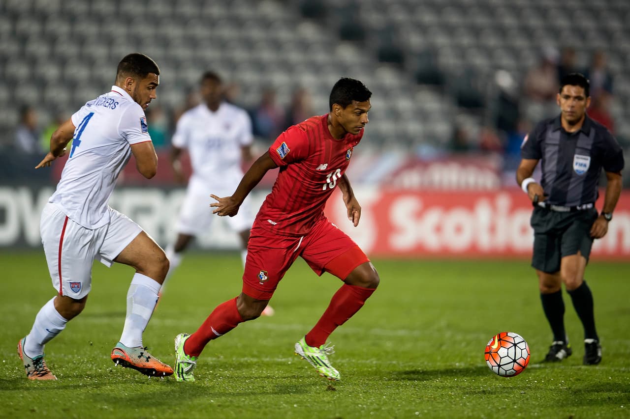 Miguel Camargo. Posición: Medio. Edad: 22 años. Club: Mineros de Guayana (Primera División de Venezuela. Veces seleccionado: 4. Descripción: Debutó en 2013 con el Chorrillo de Panamá; en 2015 fue transferido al Águila de El Salvador pero regresó al Chorrillo. Busca su primer gol con la selección panameña.