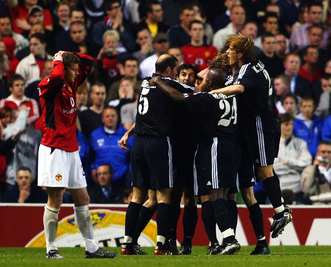En este duelo destacaron las actuaciones de David Beckham por el Manchester United quien anotó 2 goles antes de emigrar casualmente al Real Madrid y también Ronaldo con un hat-trick que sirvió para que los blancos avanzaran a semifinales.