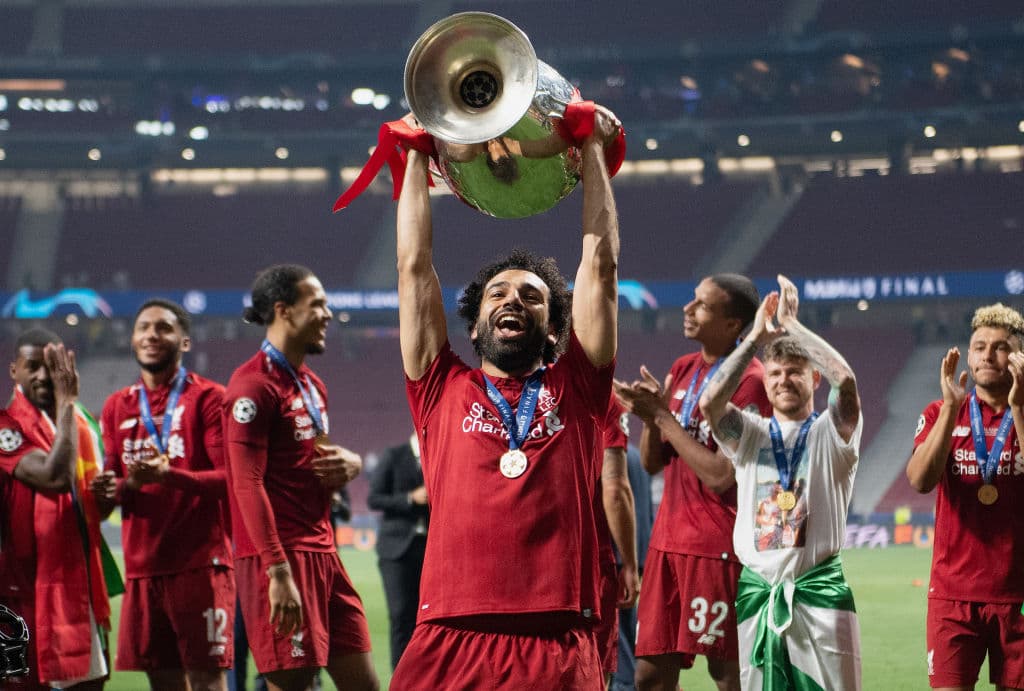 El astro egipcio Mohamed Salah, quien levantó la copa de la Liga de Campeones con Liverpool, siendo pieza clave.