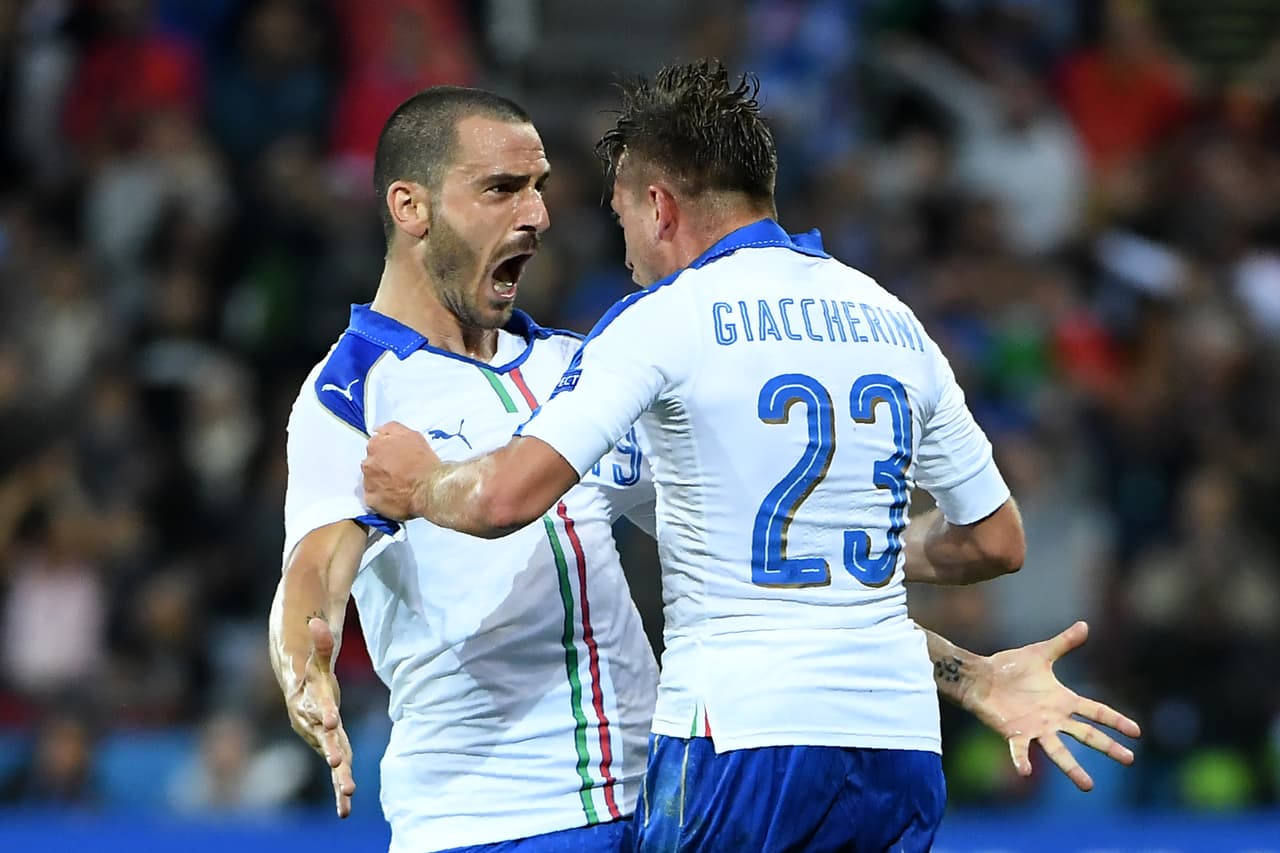 Italia logró el objetivo del primer tiempo, defenderse bien y en alguna oportunidad al frente tomar la ventaja en el marcador.