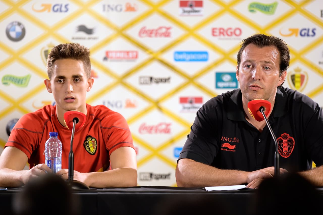 Sin embargo, en cuanto a Januzaj, comenzó a despertar el interés de tres países (Inglaterra, Bélgica y Albania).