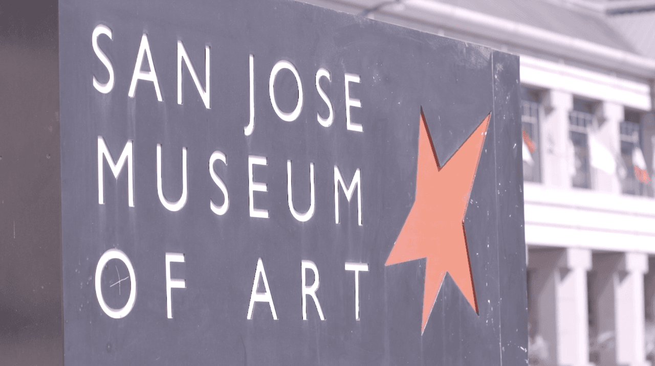 Cartel de la entrada del Museo de Arte de San José, fundado en 1969.