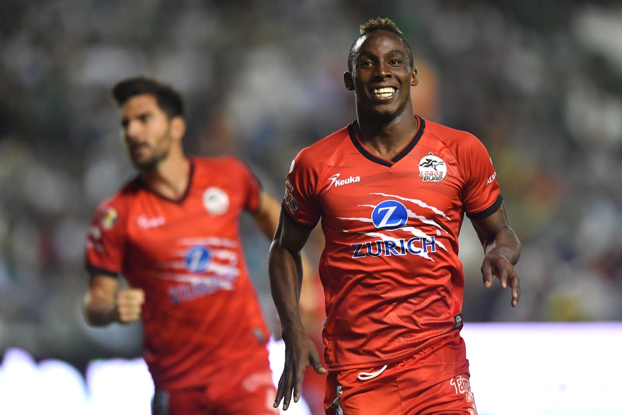 En uno de los juegos más emocionantes de la jornada, León y Lobos BUAP empataron a dos goles.