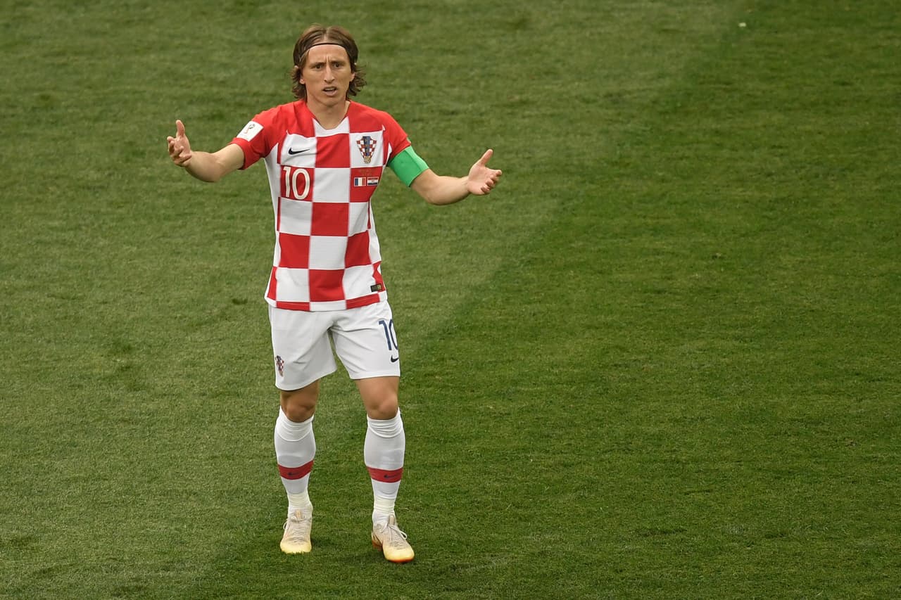 Los minutos pasaban y cada vez era más claro que la Copa del Mundo no la iba a lazar el capitán de Croacia.