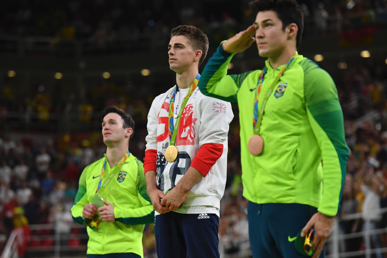 Máximo respeto a la bandera nacional, Brasil vive una fiesta nacional con la justa veraniega.