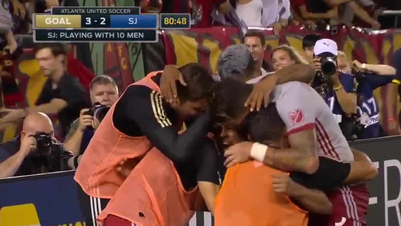 Inglés Anton Walkes marca el tercero de Atlanta en  el ‘toma y dame’ con San Jose