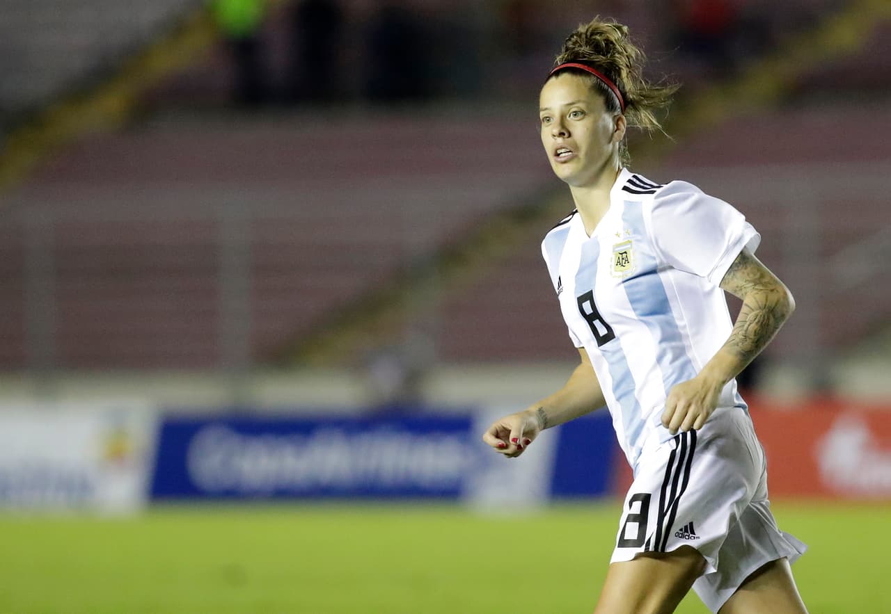 Ruth Bravo jugará para el Rayo Vallecano. La jugadora de 27 años participó con Argentina en el último Mundial y venía de jugar en Boca Juniors.