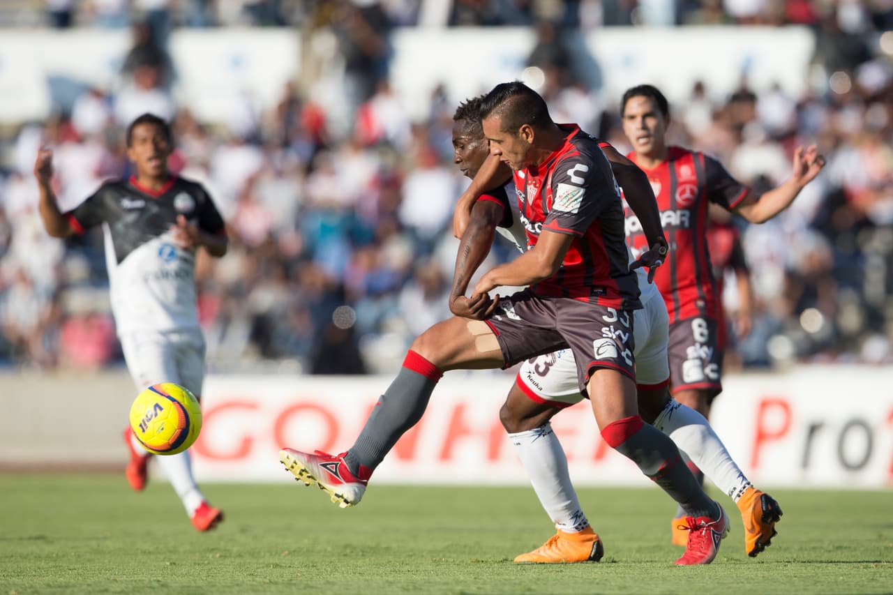 La mala racha del equipo poblano se ha combinado con el renacer del Veracruz que en las últimas fechas se ha levantado con la victoria.