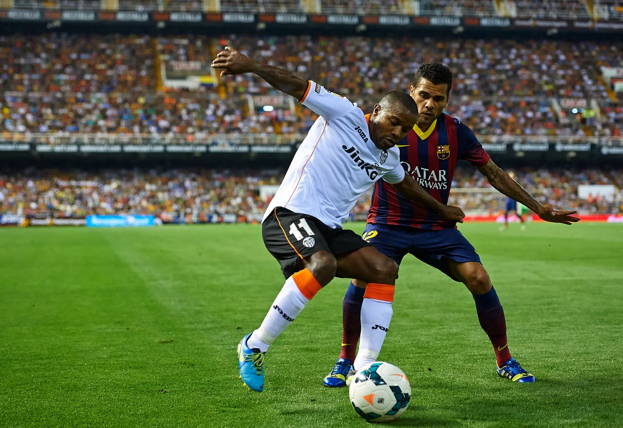 En 2013 el colombiano Dorlan Pabón jugó seis partidos de Liga MX con Monterrey, pero el Valencia de España lo compró por diez millones de dólares. Un año después, el club regiomontano lo recompró por siete millones.