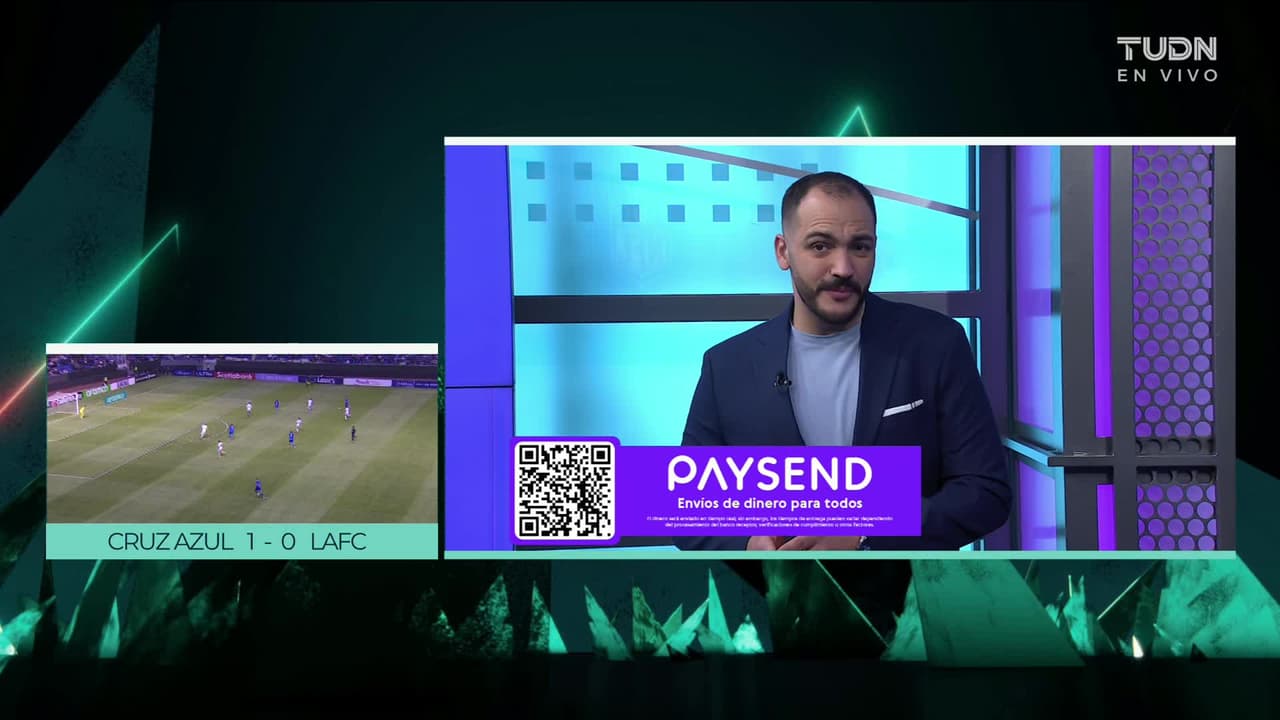 ¡TIRO ATAJADO! disparo por Gabriel Fernández.