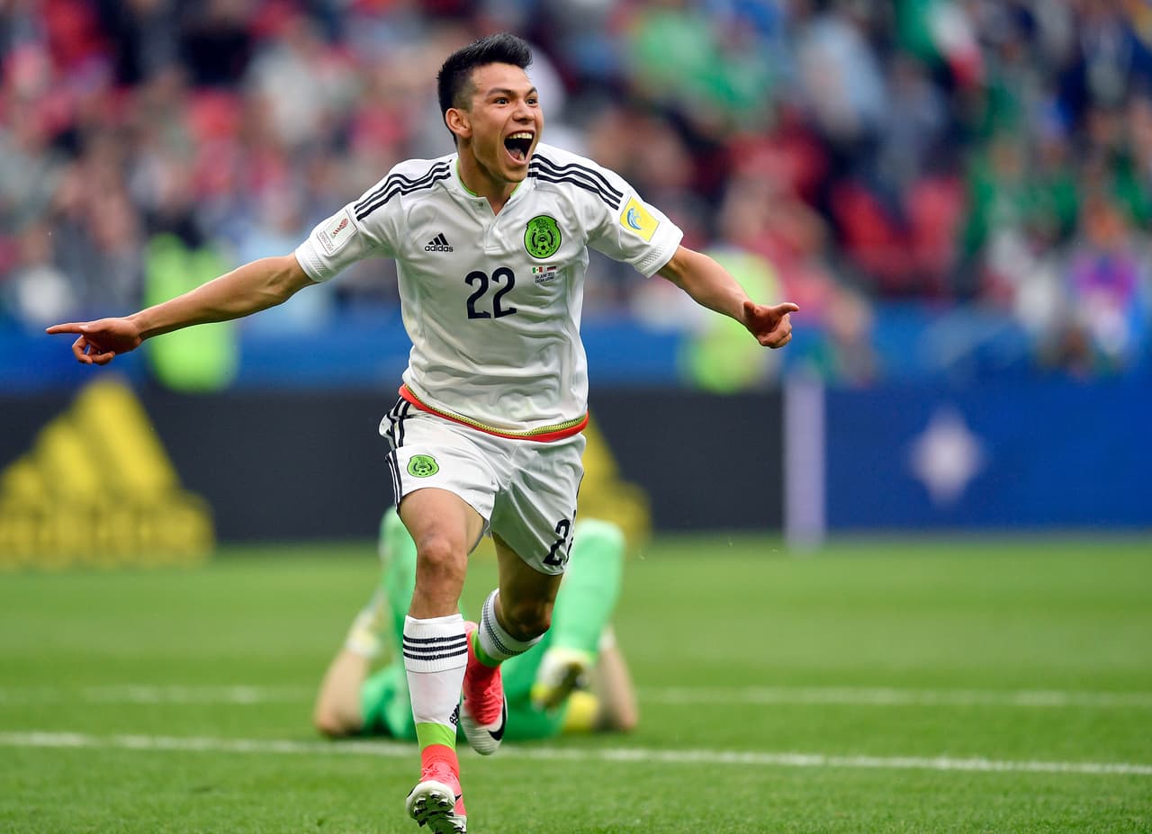 Con el 'Tri', Lozano tuvo una destacada participación en la Copa Confederaciones, en la que incluso celebró goles contra los rivales europeos.