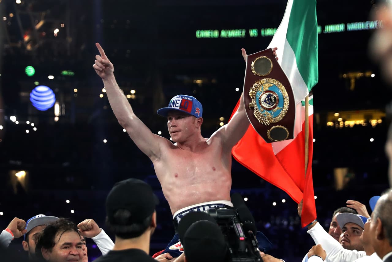 Canelo, embajador del CMB en 'Deportes Unidos por México'