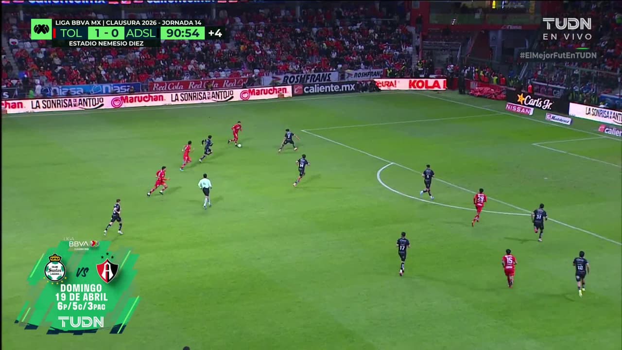 ¡TIRO ATAJADO! disparo por Alexis Vega.