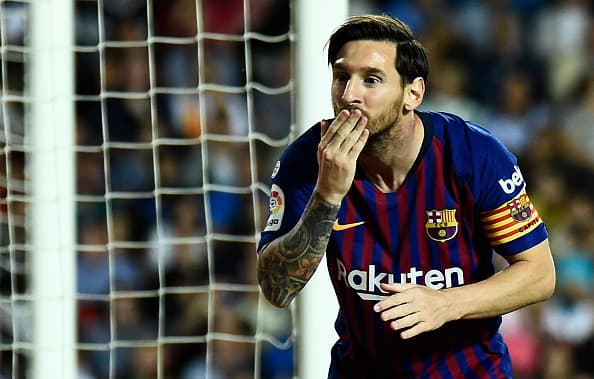1. Lionel Messi, es el amo de los jugadores mejor pagados del planeta con los 46 millones de dólares que percibe del FC Barcelona.