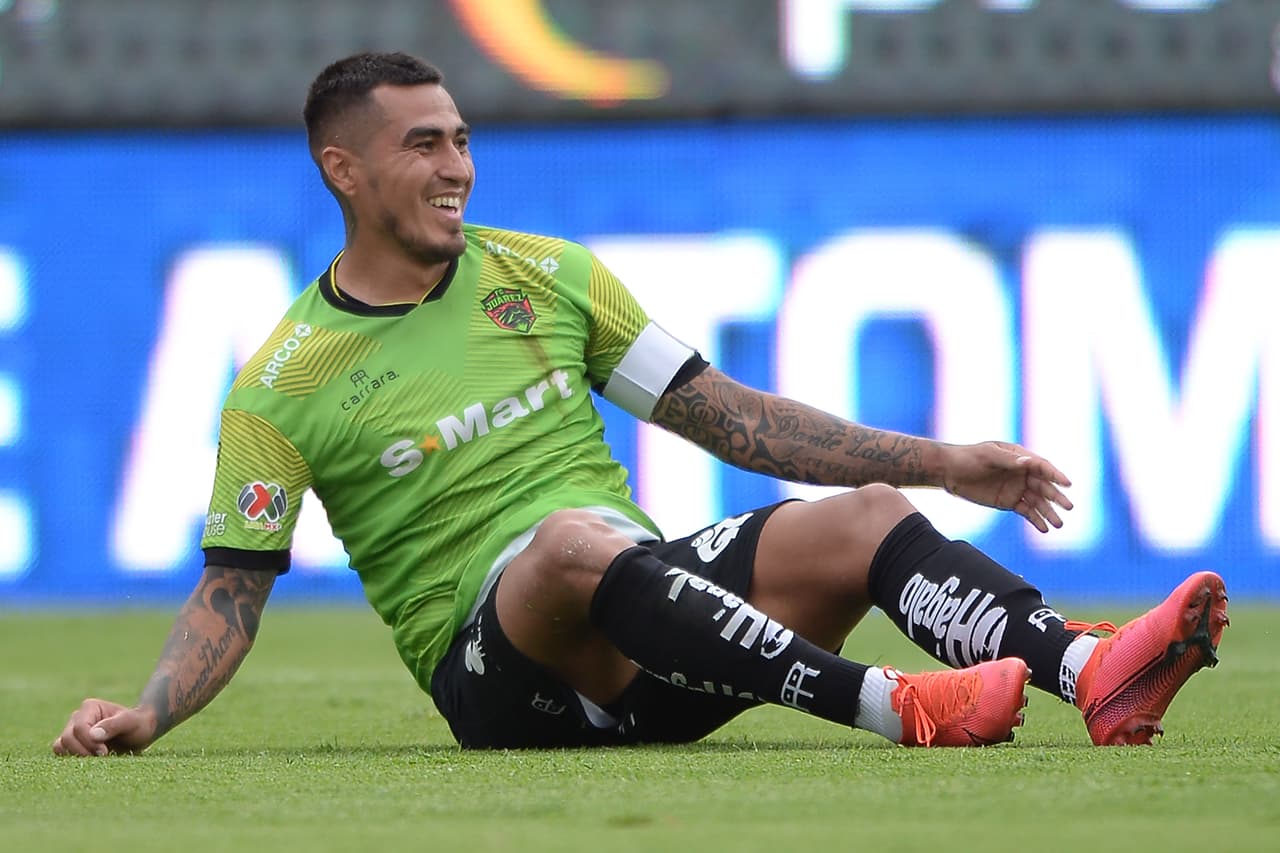 Cruz Azul recibe el gol más rápido en su historia en el Azteca