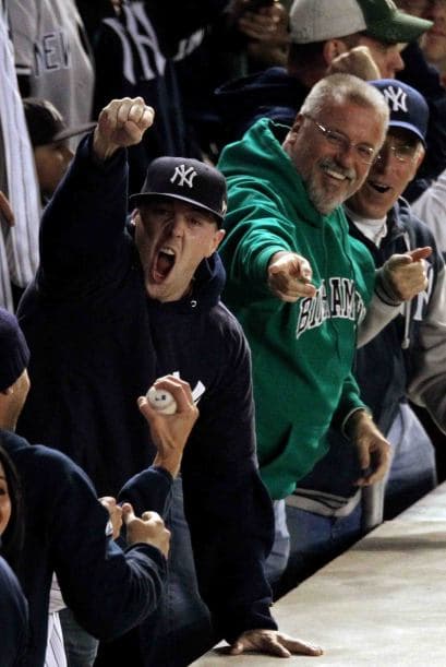 Claro que este momento invadió de felicidad el lado derecho del Yankee Stadium.