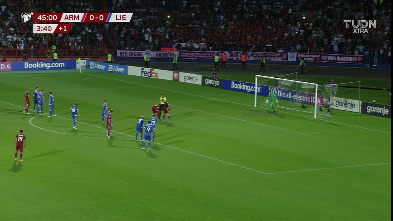 ¡GOL!  anota para Armenia. Henrikh Mkhitaryan