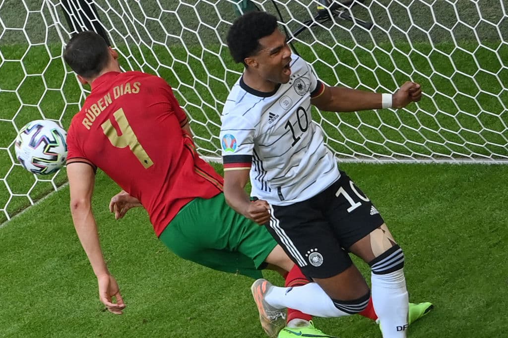 Alemania tiene que venir de atrás para golear 2-4 a Portugal y conseguir sus primeros tres puntos del torneo.