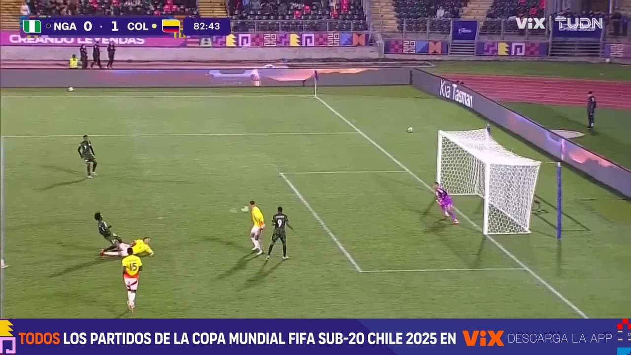 ¡Nigeria lo empata desde el manchón penal! Bameyi con el 1-1