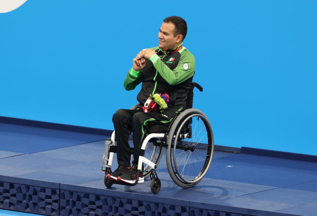 Diego López obtiene el bronce en los 50 metros dorso