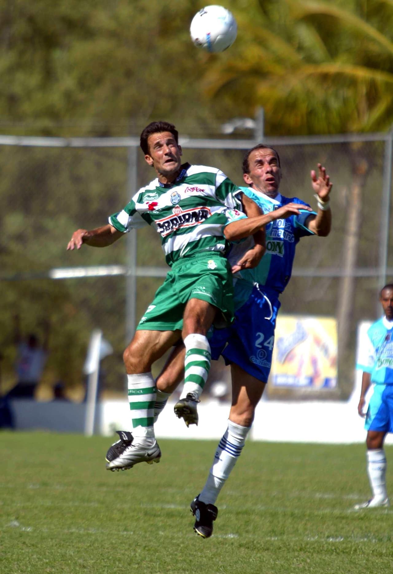 Los Colibríes eran en realidad los Toros del Atlético Celaya, que se mudaron a Morelos con todo y futbolistas como Salvador Vaca y Jorge Jerez.