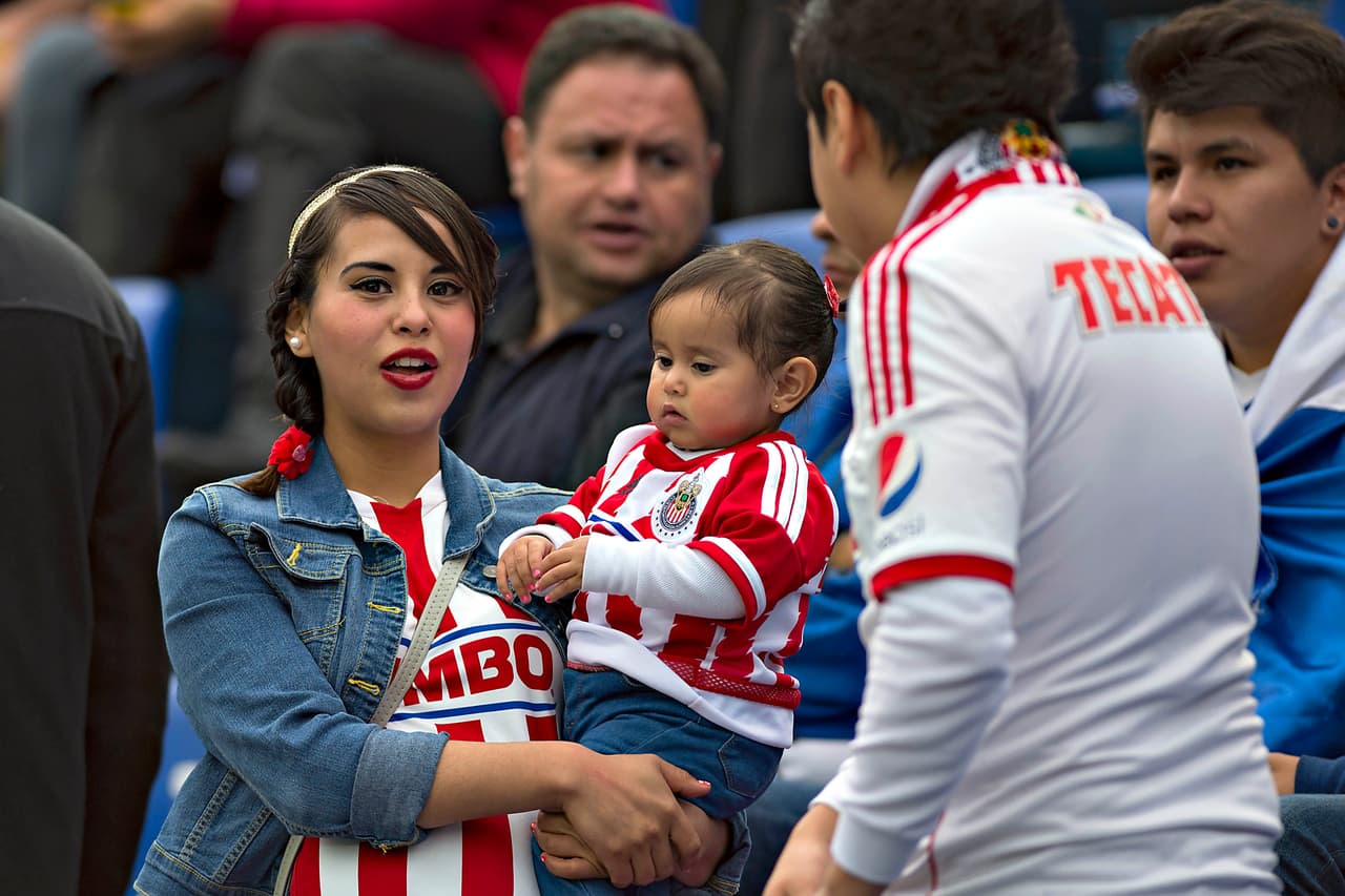El colorido de la afición en la Jornada 2
