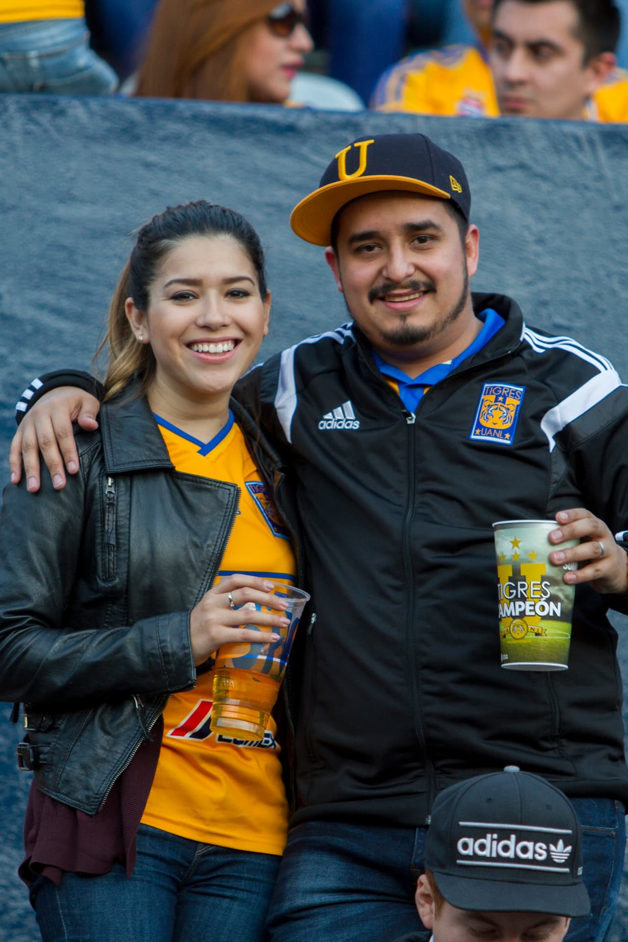 El colorido de la afición en la Jornada 2