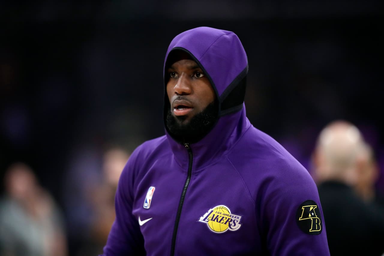 LeBron James indignado en redes por asesinato de George Floyd