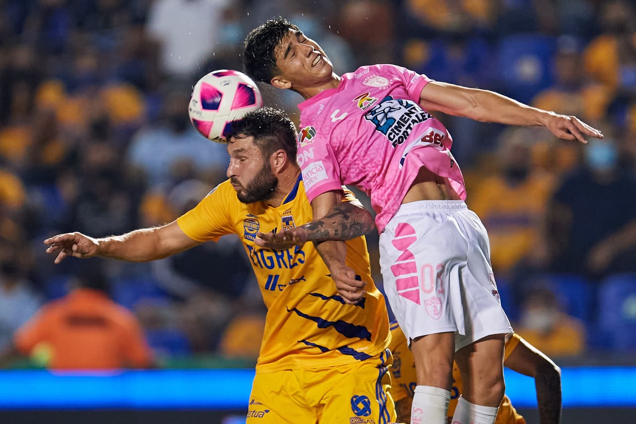 Luis Quiñones, Nico López y Juan Pablo Vigón fueron los responsables de la goleada de Tigres 3-0 sobre Pachuca.