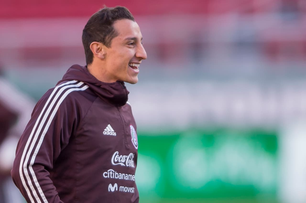 La sonrisa fue el lenguaje más visible durante la práctica de México antes del partido en el Estadio Levis contra Islandia, uno de los últimos amistosos antes del Mundial de Rusia 2018.