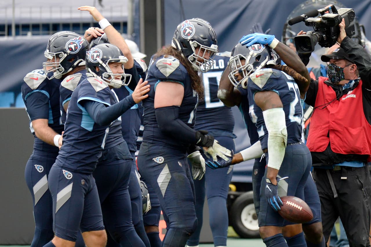 <b>Tennessee Titans | victoria vs Houston 42-36</b>
<br>Han mejorado bastante y son una fuerza casi imparable. Ryan Tannehill tiene números que son comparables (e incluso mejores) que los de Patrick Mahomes, así que se espera mucho del equipo y de su QB.