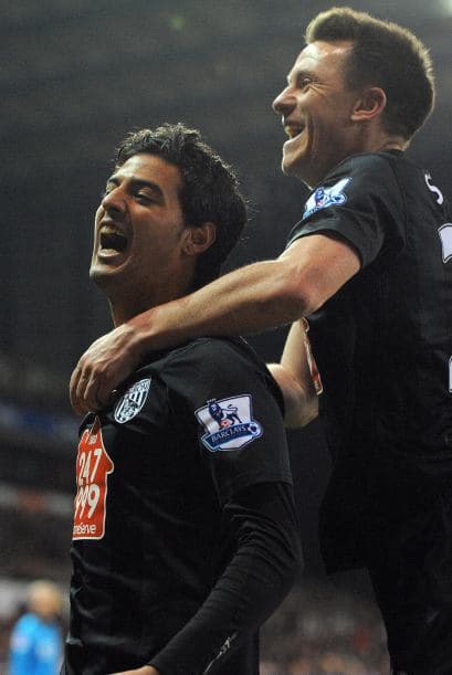 Pese a que aún no es titular, el mexicano Carlos Vela ya se hace pesar en el West Bromwich.