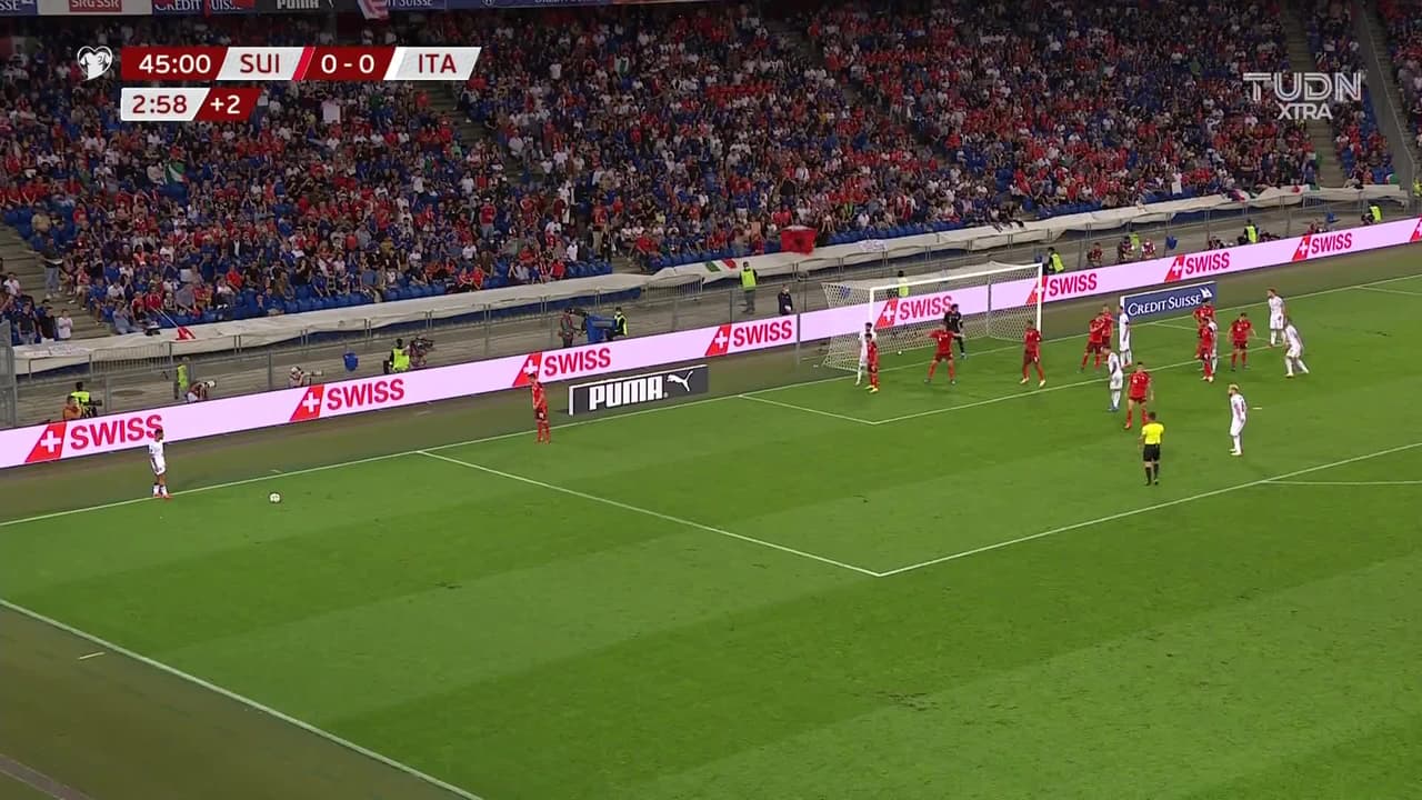 ¡TIRO ATAJADO! disparo por Lorenzo Insigne.