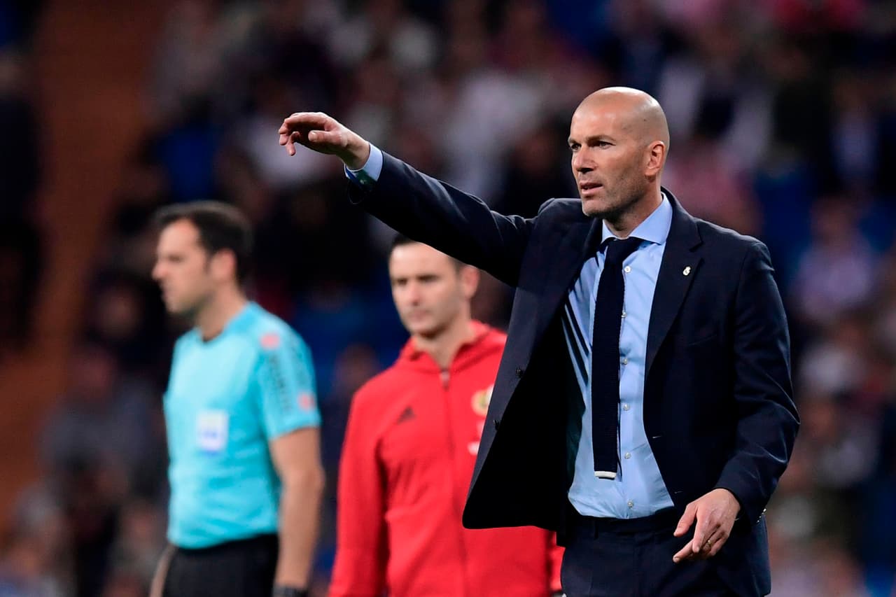 Zinedine Zidane hizo cambios al ingresar a Isco y a Gareth Bale al minuto 24 del segundo tiempo.