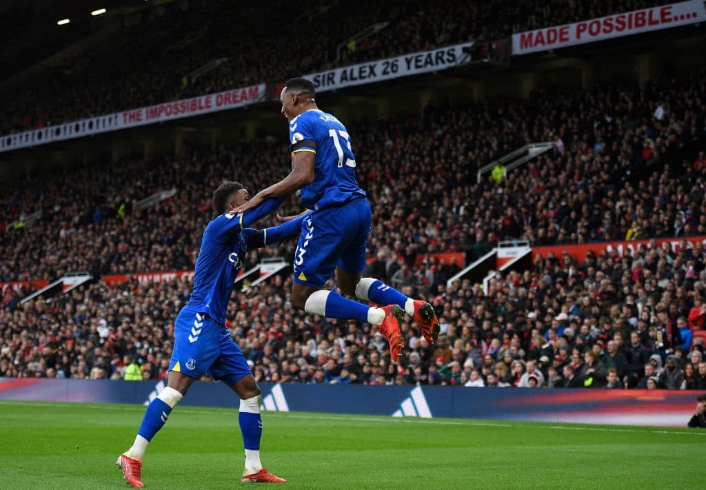 Las anotaciones de Anthony Martial y Andros Townhead fueron ls encargados de regalarnos el empate 1-1 en Manchester.