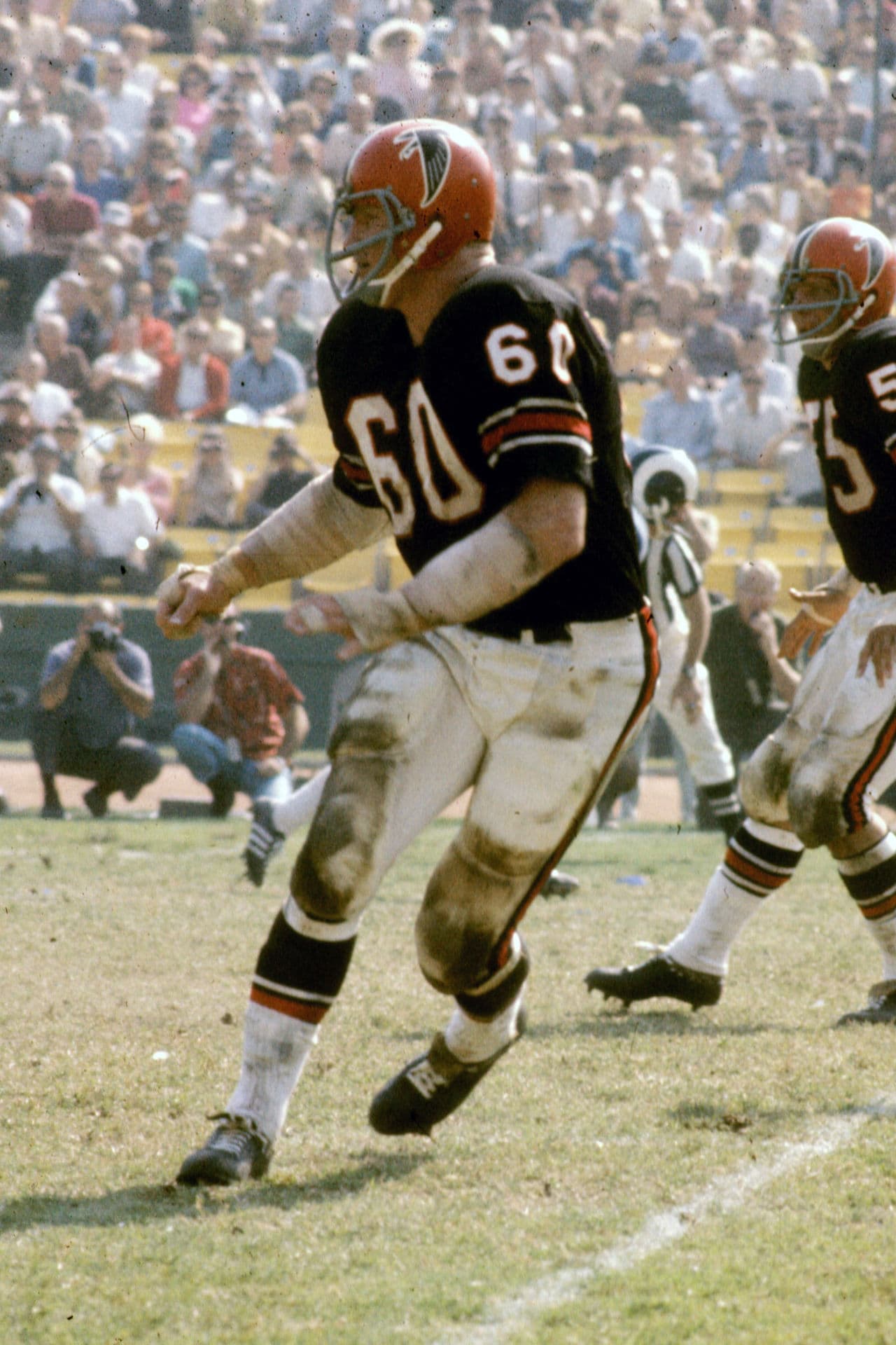 Linebacker - Tommy Nobis / Draft: 1966 / Universidad: Texas / Carrera en la NFL: 11 temporadas (Atlanta Falcons, 1966-1976).