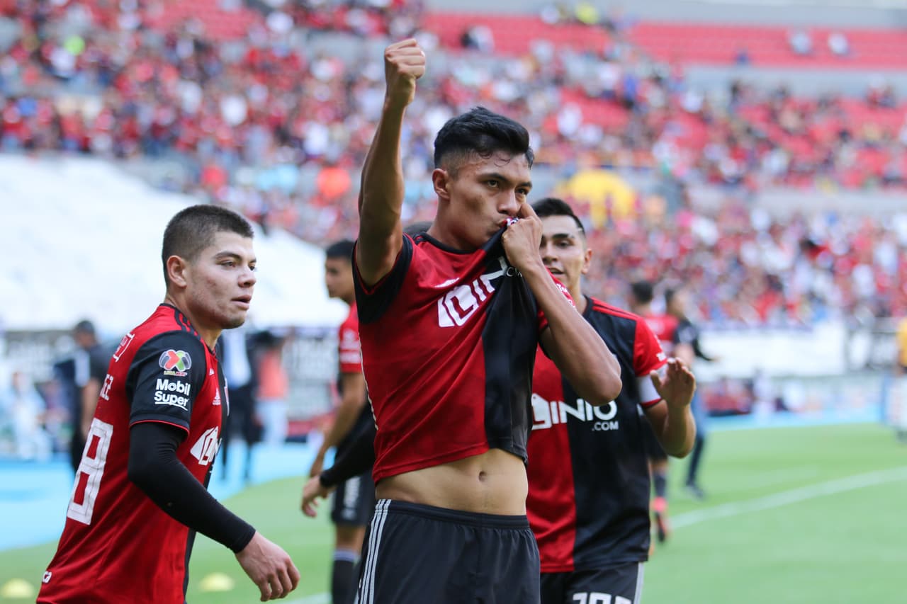 En el minuto 67' Christopher Trejo (centro) le dio el 2-0 a los locales, ya el global era de 4-1 casi inalcanzable para Rayados.