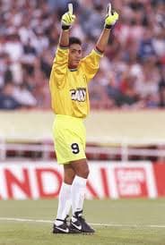 El carismático portero y atacante fue uno de los mayores atractivos de la liga en sus temporadas iniciales.