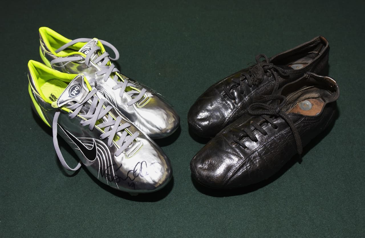Para el Mundial de Alemania 2006 el 'Fenómeno' actualizó sus R9 con lo que fue el inicio de los Nike Mercurial que posteriormente se expandirían por el mundo del fútbol.