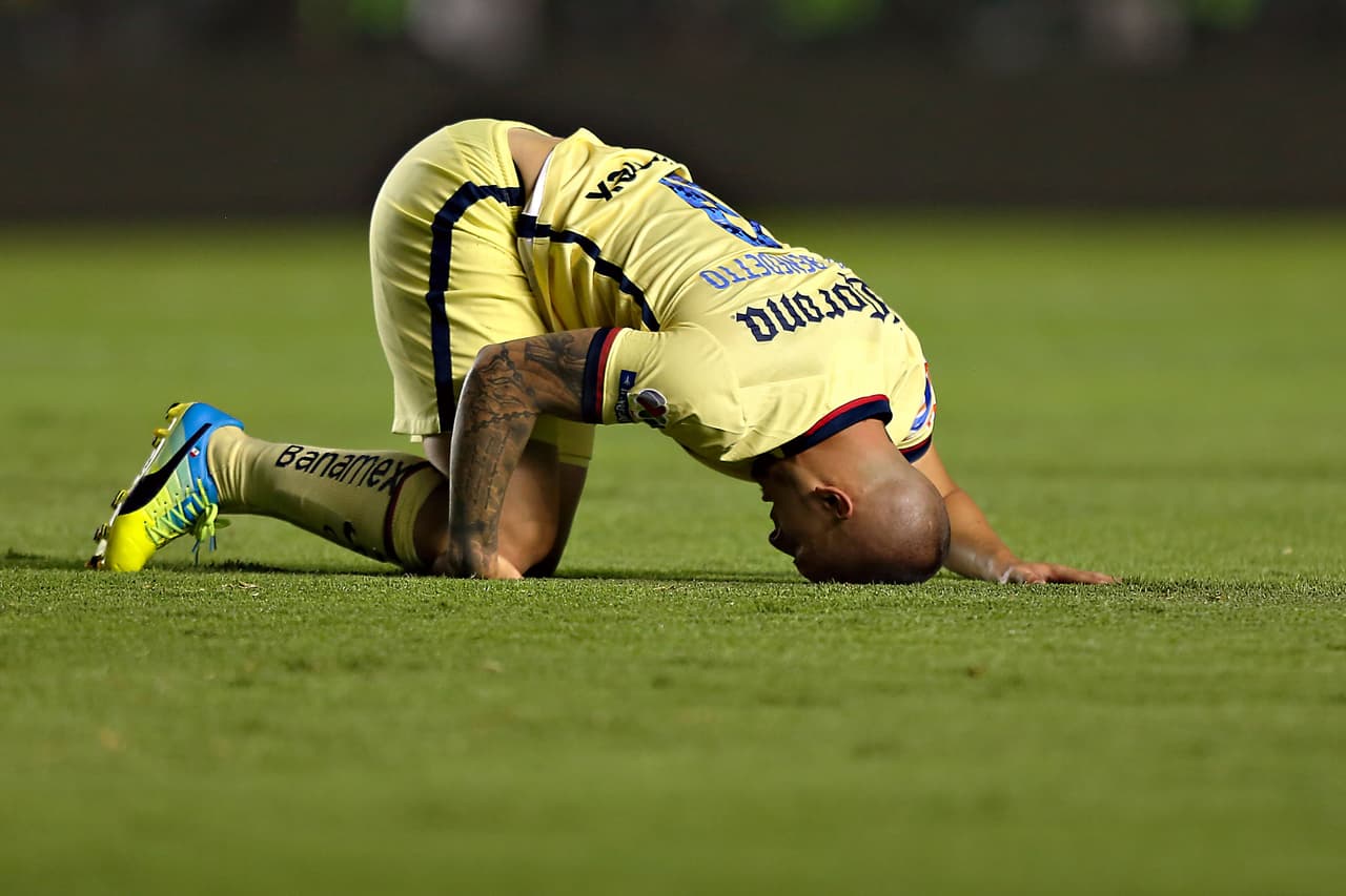 Las lesiones fueron el gran obstáculo de Benedetto para brillar con América, en donde su mayor deuda fue no haber ganado nada a nivel local. De ahí salió en 2016 a Boca Juniors.