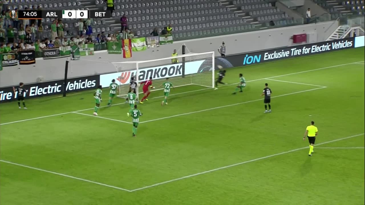 Ayoze Pérez adelanta y pone a ganar al Betis