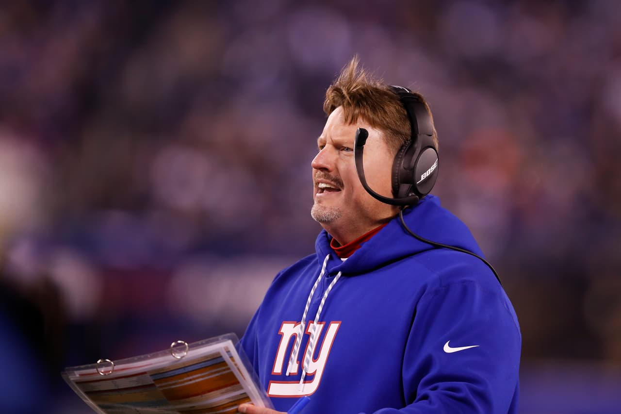 New York Giants head coach Ben McAdoo is seen on the sidelines during an NFL football game against the Dallas Cowboys on Sunday, Dec. 11, 2016 in East Rutherford, N.J. New York won 10-7. (Aaron M. Sprecher via AP)