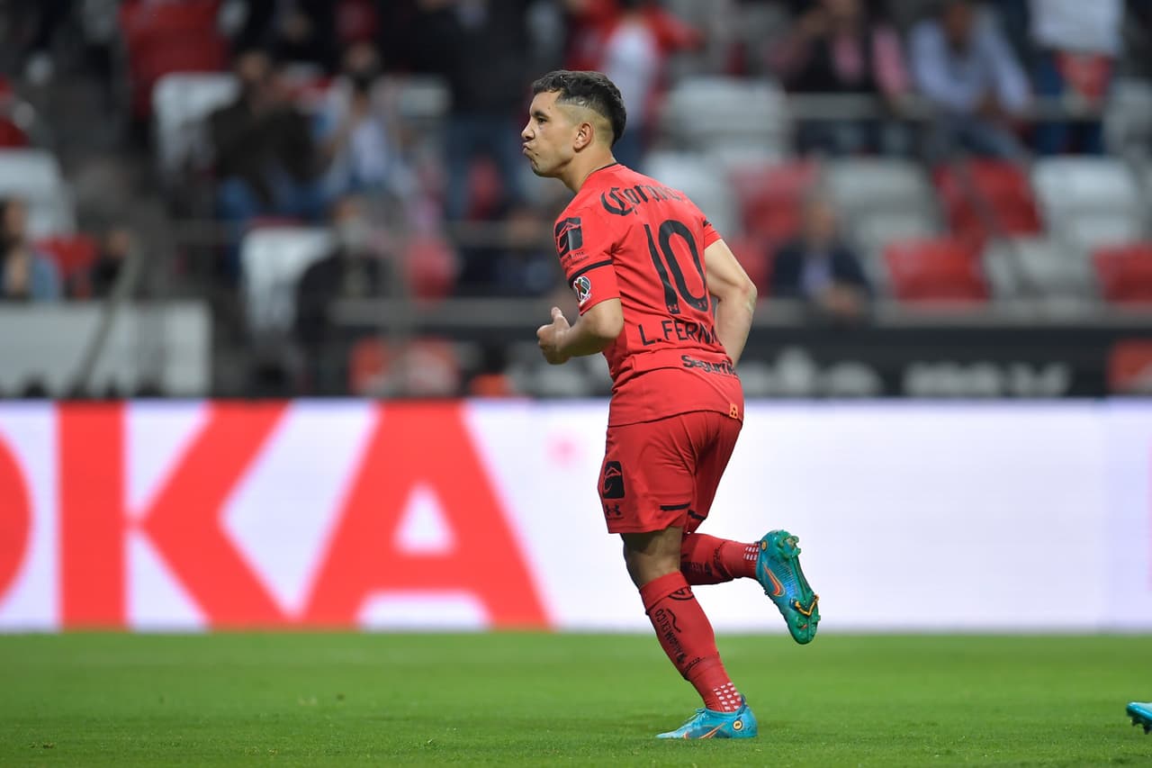 Toluca vino dos veces de atrás para rescatar el empate ante Rayados gracias a un doblete de Leo Fernández; Maxi Meza y Joel Campbell le habían dado la ventaja a los visitantes.