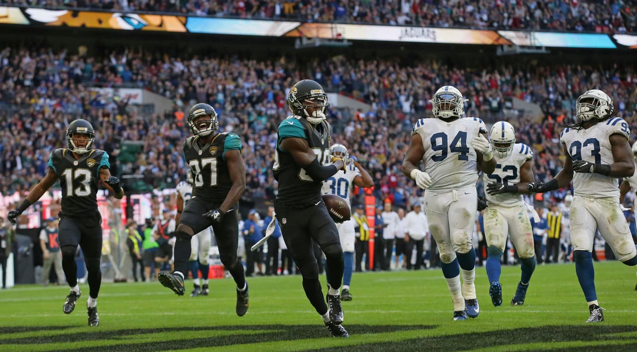 El primer juego de la Serie Internacional de la NFL se lo llevaron los Jaguars en Londres.