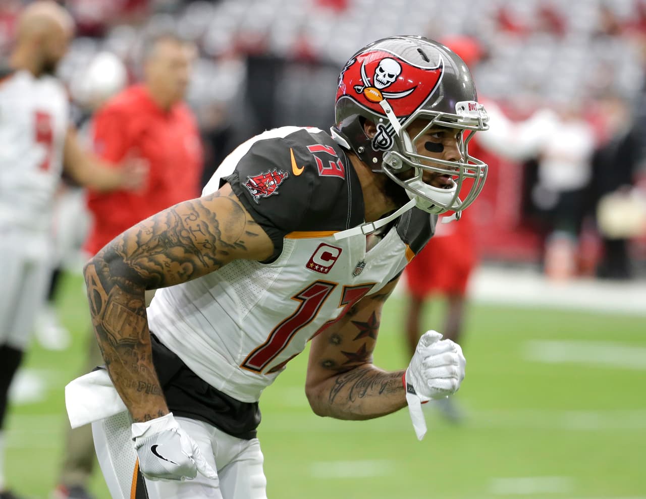 Tampa Bay Buccaneers wide receiver Mike Evans (13) during an NFL football game against the Arizona Cardinals, Sunday, Oct. 15, 2017, in Glendale, Ariz. (AP Photo/Rick Scuteri)