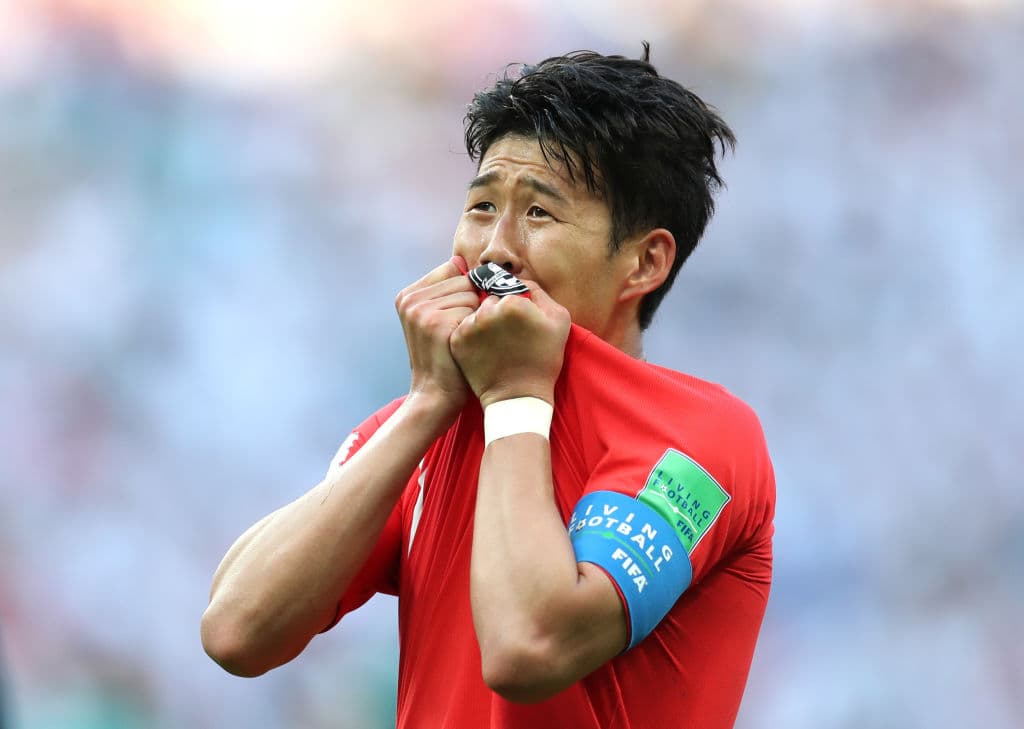 Es así como la angustia y tristeza de Son Heung-Min por la eliminación en el Mundial de Rusia 2018 se transformaron en felicidad tras obtener el oro para él y su país.