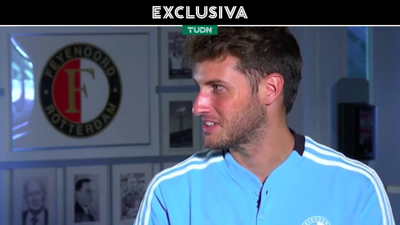 Santi Giménez y su primer gol con Feyenoord: “Pensé era fuera de lugar”